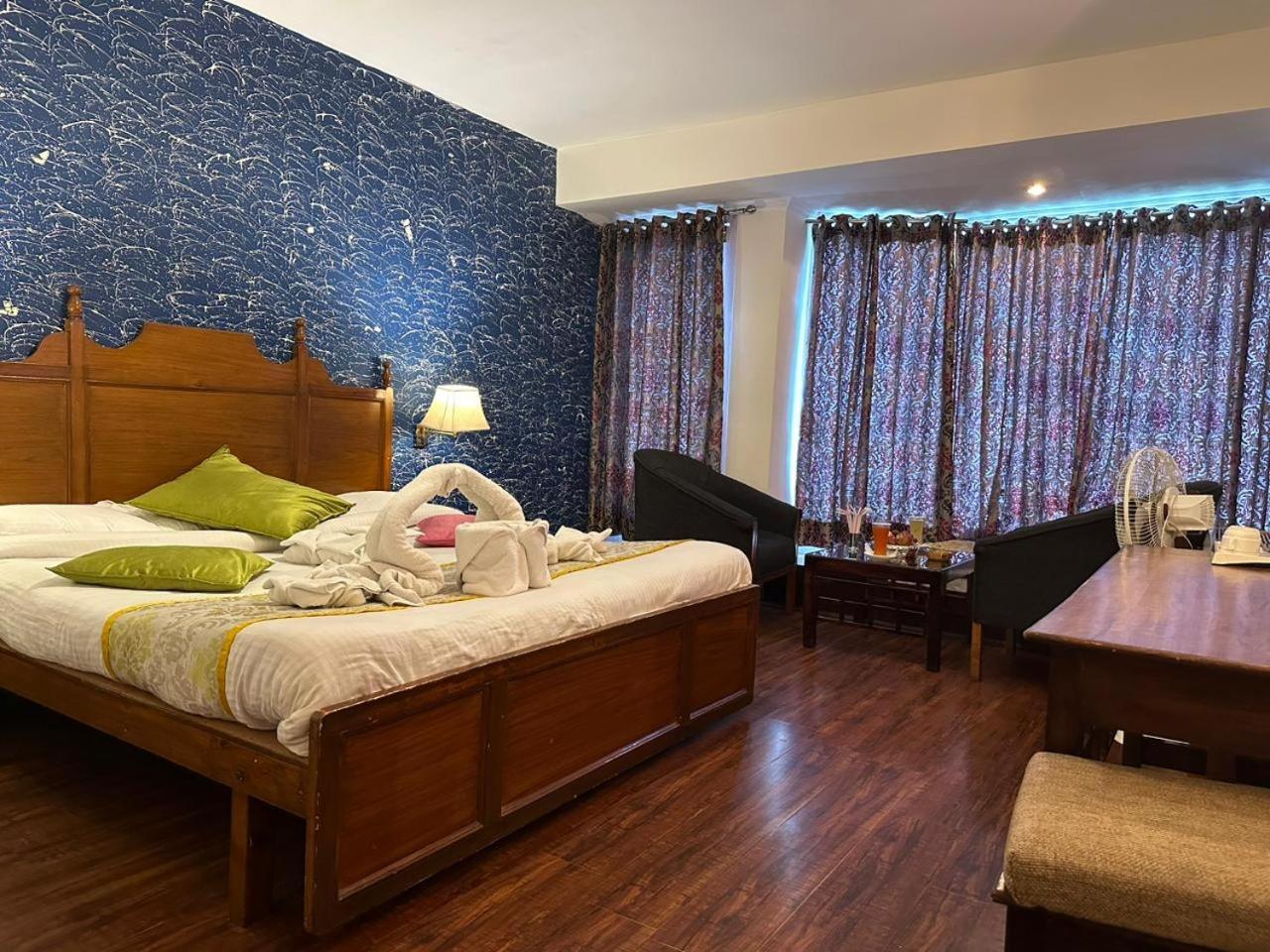 The Quiet Resort Pahalgam Bagian luar foto